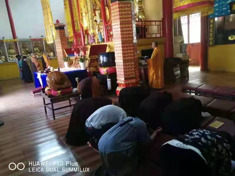 赢乐Ⅴl文殊菩萨圣诞祈福助考法会圆满